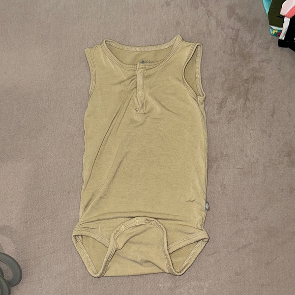 Kyte baby 6-12m Guc retired color wheat - Picture 1 of 3